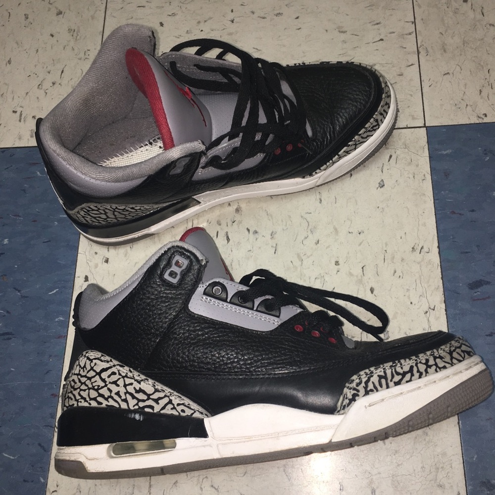 Retro Jordan 3s “Black Cement” 2011 Release